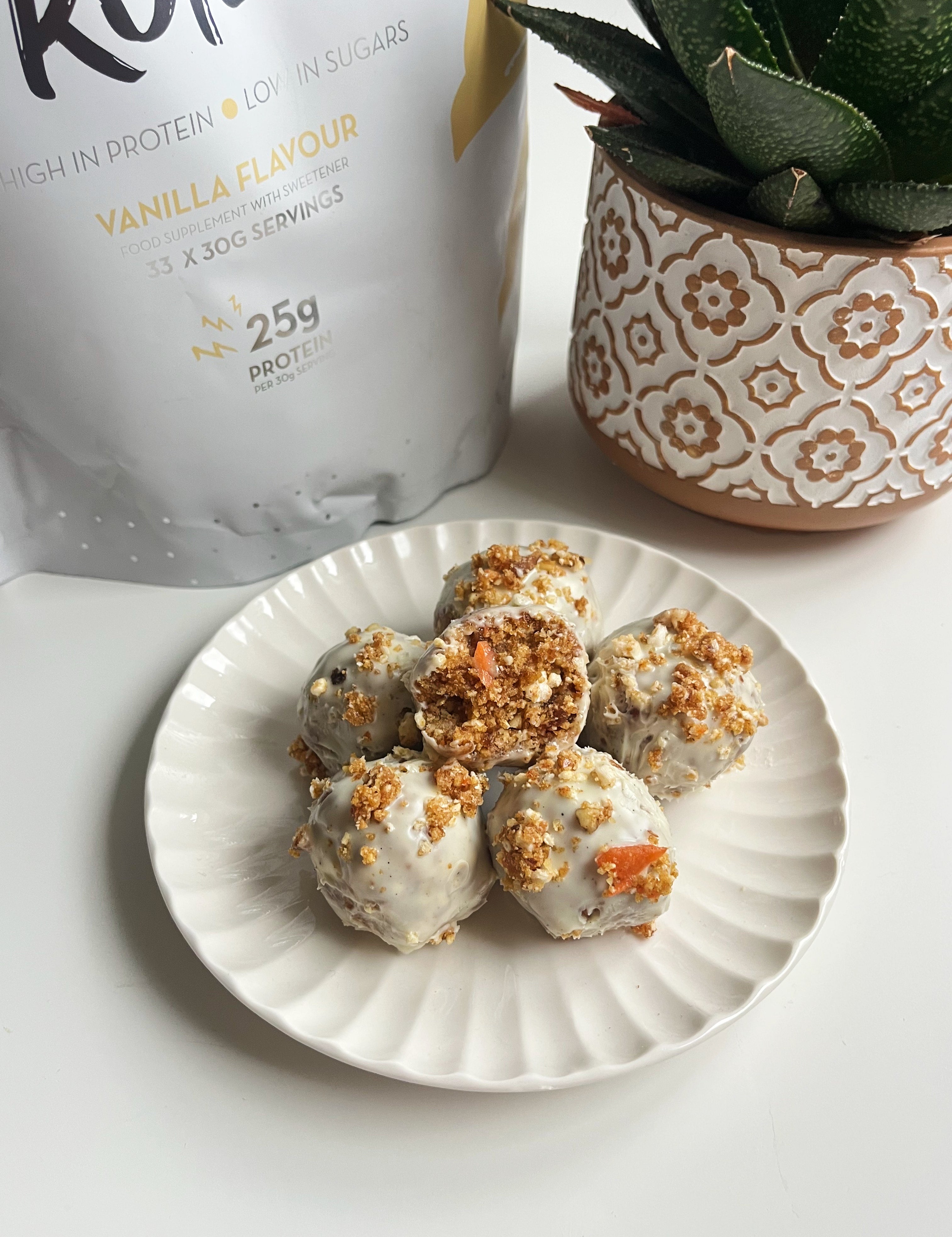 Carrot Cake Protein Balls 🥕